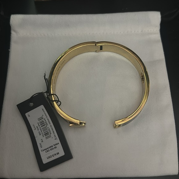 Kate Spade gold and black hinged bangle. - Picture 4 of 4